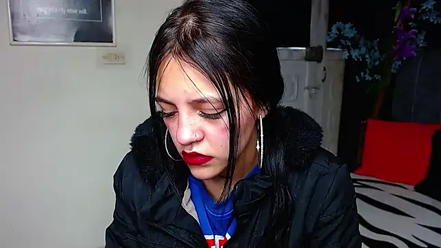 Violettasquirt online show from 19, 2, 2026