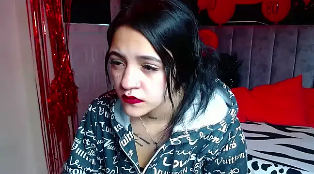 Violettasquirt online show from 13, 3, 2025