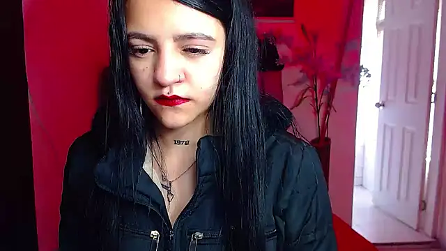 Violettasquirt online show from 10, 9, 2025