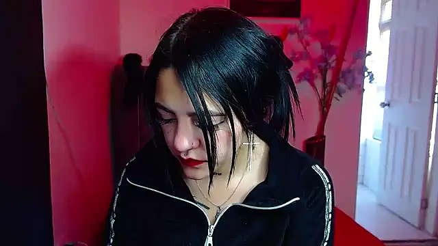 Violettasquirt online show from 11, 9, 2025