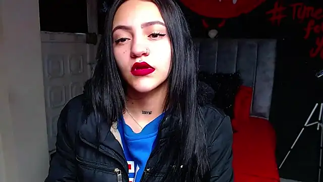 Violettasquirt online show from 18, 3, 2026