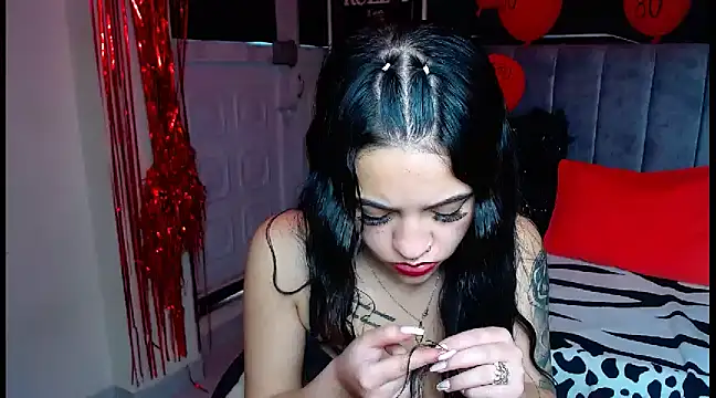 Violettasquirt online show from 14, 3, 2025