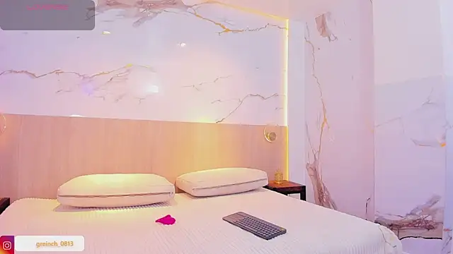 Snapshot of sally_rosses chatting on 9, 9, 2025 sally rosses online show from 9, 9, 2025