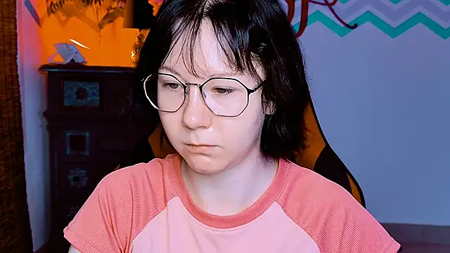 NancyMartinez online show from 24, 9, 2025