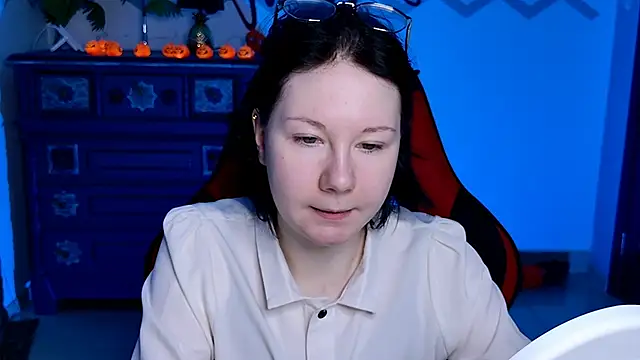 NancyMartinez online show from 31, 10, 2025