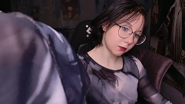 NancyMartinez online show from 15, 11, 2025