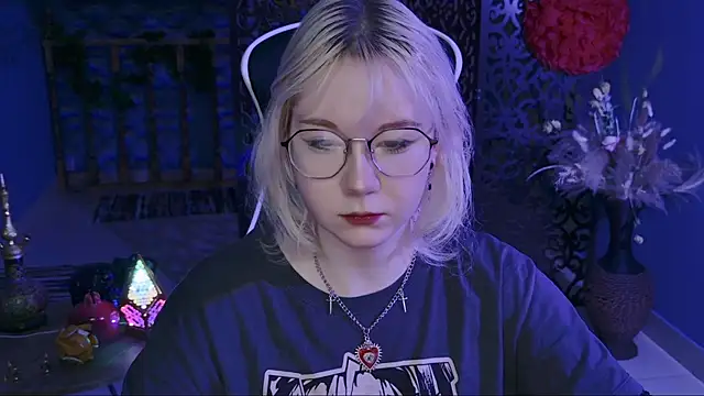 NancyMartinez online show from 22, 3, 2025