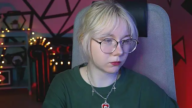 NancyMartinez online show from 6, 3, 2025