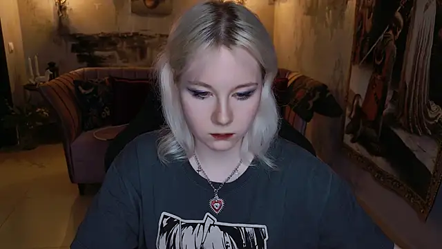 NancyMartinez online show from 18, 3, 2025