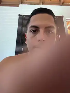 SAMUEL OBRIAN online show from 1, 2, 2025