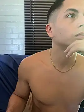 SAMUEL OBRIAN online show from 28, 1, 2025