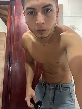 SAMUEL OBRIAN online show from 10, 3, 2025