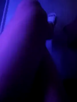 Snapshot of red_red00 chatting on 17, 3, 2025 red red00 online show from 17, 3, 2025