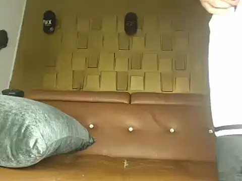 latinboydig online show from 15, 1, 2025