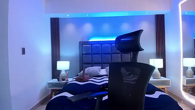 Susann Ross online show from 12, 9, 2025