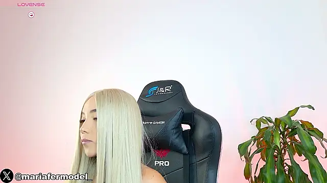 Mariafer05 online show from 1, 2, 2026