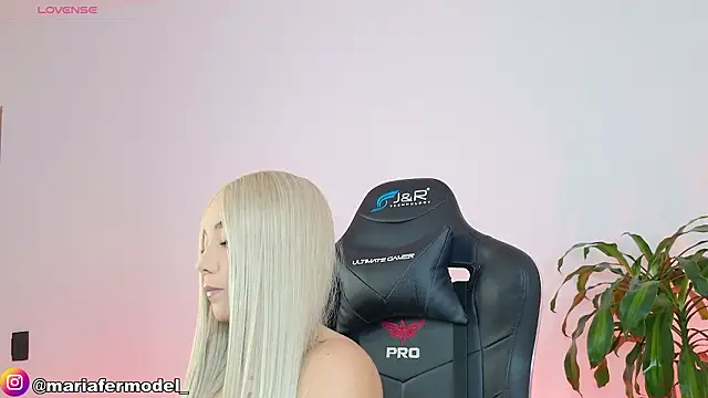 Mariafer05 online show from 22, 3, 2026