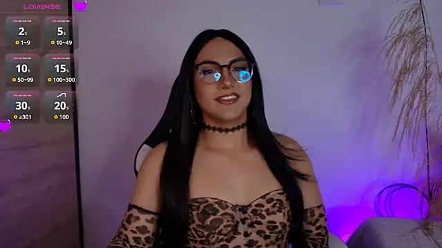 -Sofii  online show from 5, 4, 2026