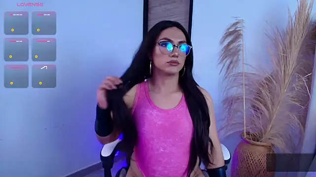 -Sofii  online show from 5, 10, 2025