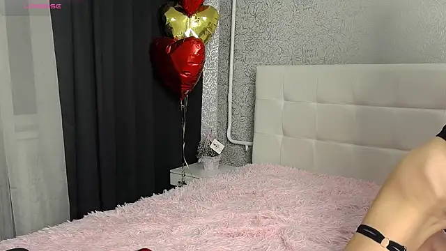 -Sacura- online show from 8, 2, 2025