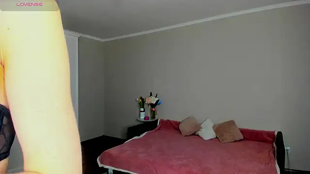 -Sacura- online show from 8, 3, 2026