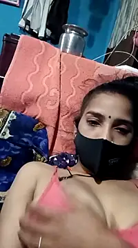 Poojashrma33 online show from 13, 2, 2025