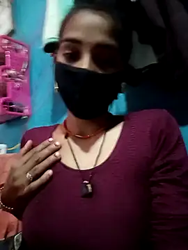 Poojashrma33 online show from 16, 2, 2025