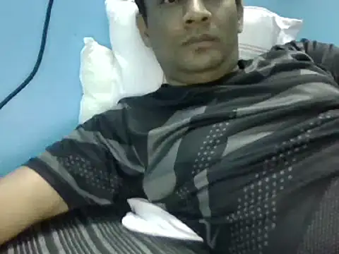 Snapshot of NiceBoy9099 chatting on 14, 1, 2025 NiceBoy9099 online show from 14, 1, 2025