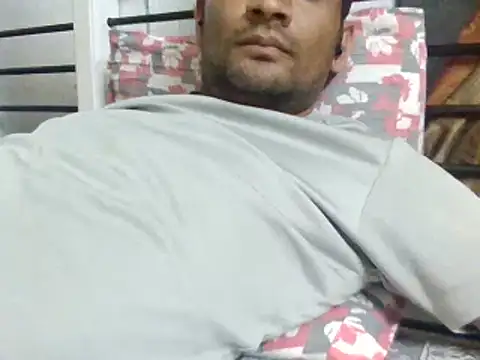 Snapshot of NiceBoy9099 chatting on 25, 2, 2025 NiceBoy9099 online show from 25, 2, 2025