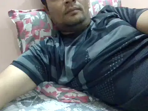 Snapshot of NiceBoy9099 chatting on 3, 1, 2025 NiceBoy9099 online show from 3, 1, 2025