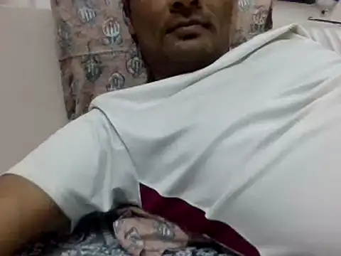 Snapshot of NiceBoy9099 chatting on 11, 12, 2024 NiceBoy9099 online show from 11, 12, 2024