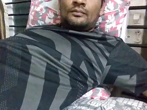 Snapshot of NiceBoy9099 chatting on 25, 1, 2025 NiceBoy9099 online show from 25, 1, 2025