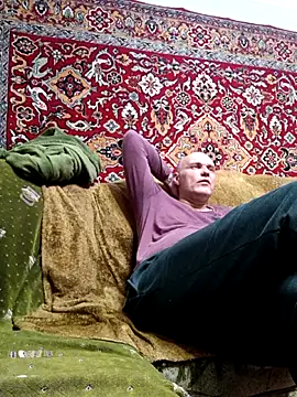 Pineapple04 online show from 3, 2, 2026