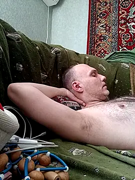 Pineapple04 online show from 4, 4, 2026