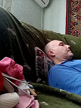 Pineapple04 online show from 19, 4, 2026