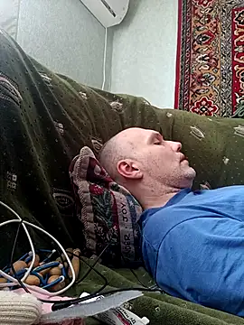 Pineapple04 online show from 15, 4, 2026