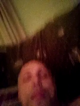 Pineapple04 online show from 3, 12, 2025