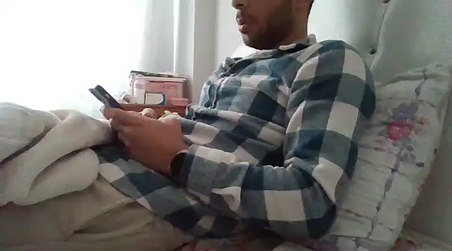 Crazyturko07 online show from 15, 2, 2025