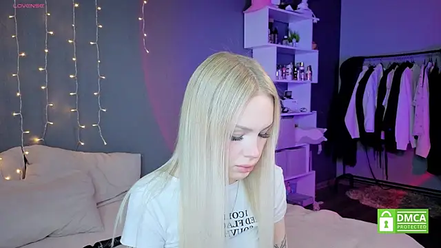 aneta alisha online show from 21, 11, 2025