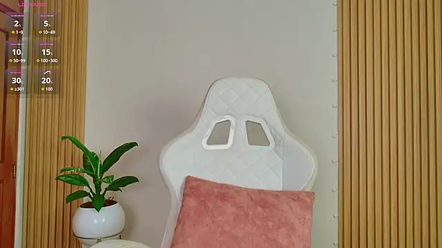 EmilyRive online show from 11, 11, 2025