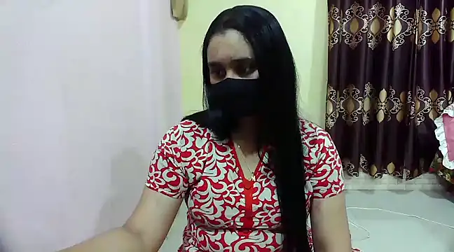 Snapshot of LovelyRose69 chatting on 3, 12, 2024 LovelyRose69 online show from 3, 12, 2024