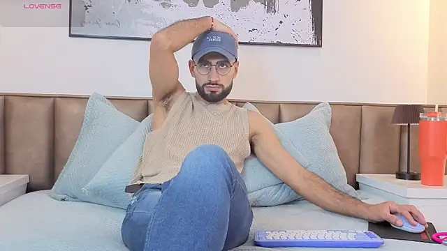 Ethan  Walker online show from 1, 4, 2026