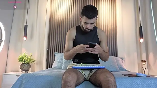 Ethan  Walker online show from 5, 4, 2026