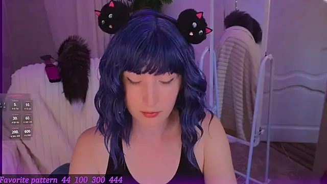 Snapshot of Toxic_Ellies chatting on 12, 6, 2026 Toxic Ellies online show from 12, 6, 2026