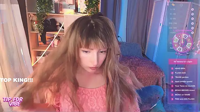 Snapshot of Toxic_Ellies chatting on 22, 9, 2025 Toxic Ellies online show from 22, 9, 2025