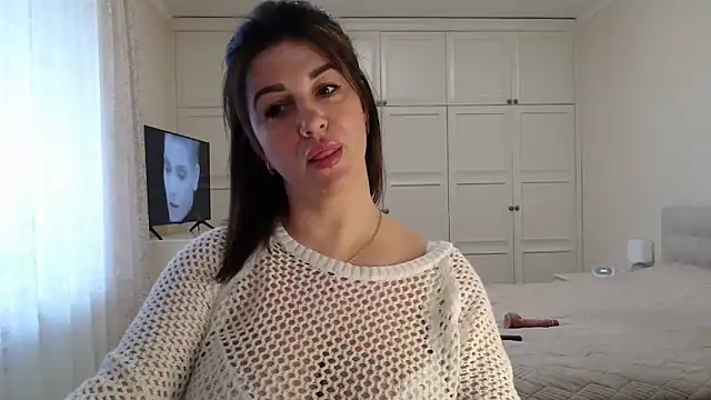 Dina0908 online show from 3, 3, 2025