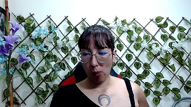 jeyloveebony online show from 13, 3, 2025