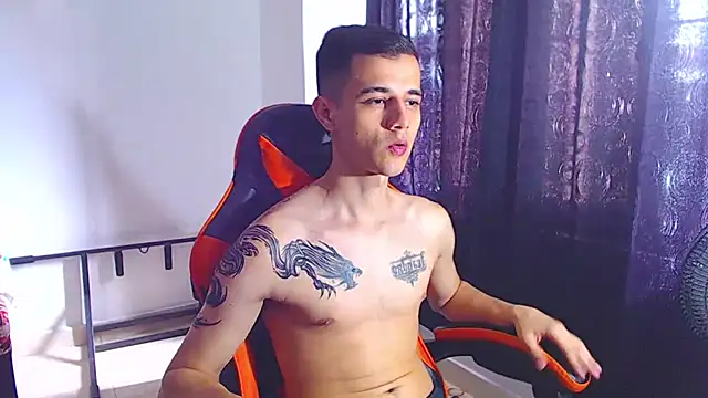 ADAM HOT online show from 13, 5, 2026