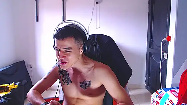 ADAM HOT online show from 28, 5, 2026