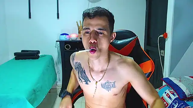 ADAM HOT online show from 31, 5, 2026